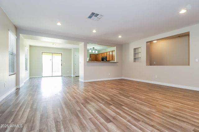 15753 W GELDING Drive, Surprise, AZ 85379