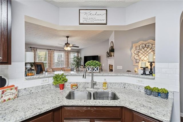 123 Diamond Ridge Avenue, Canton, GA 30114