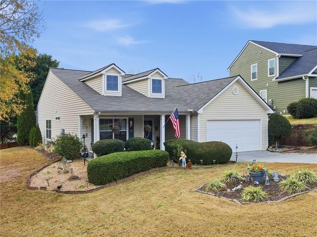 123 Diamond Ridge Avenue, Canton, GA 30114