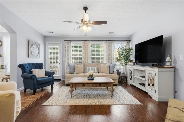 123 Diamond Ridge Avenue, Canton, GA 30114