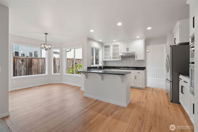 2417 143rd Place SW, Lynnwood, WA 98087