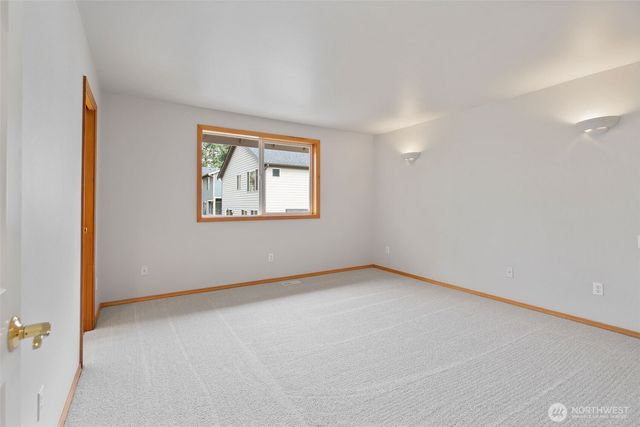 2417 143rd Place SW, Lynnwood, WA 98087