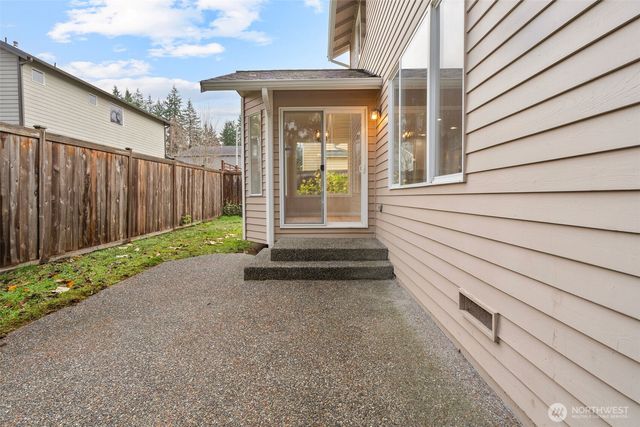 2417 143rd Place SW, Lynnwood, WA 98087
