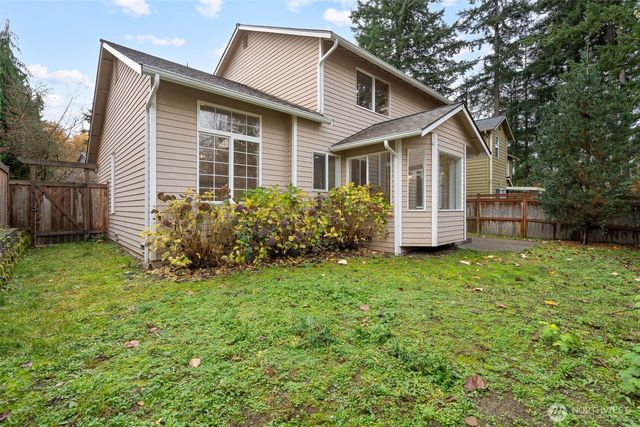2417 143rd Place SW, Lynnwood, WA 98087
