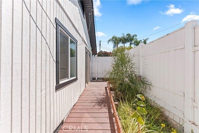 612 N Main, Fallbrook, CA 92028