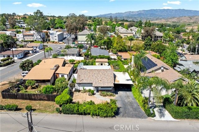612 N Main, Fallbrook, CA 92028