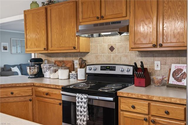 5774 Greenwood RD, Suffolk, VA 23437