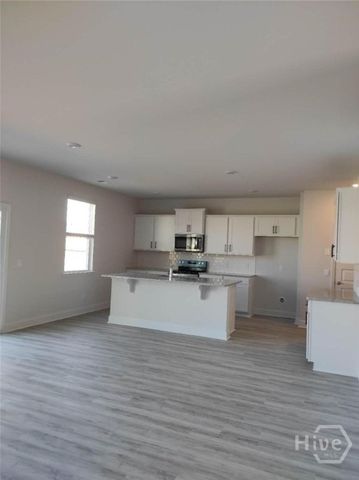 487 Logging Hill Drive, Richmond Hill, GA 31324