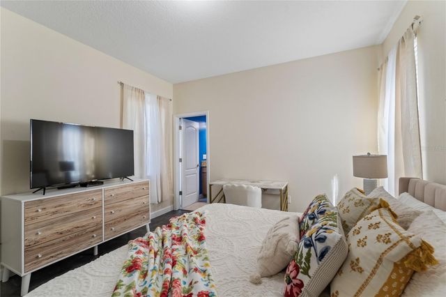 8900 CANDY PALM ROAD, Kissimmee, FL 34747