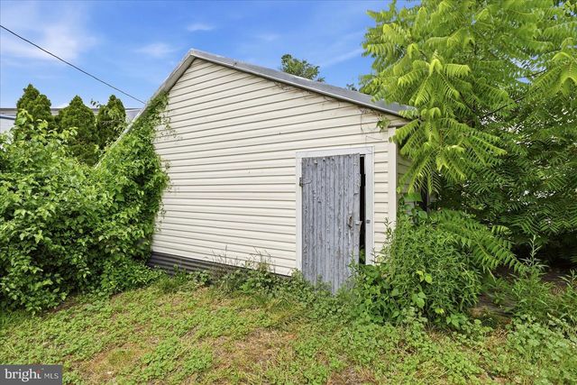 611 WASHINGTON AVE, Hagerstown, MD 21740