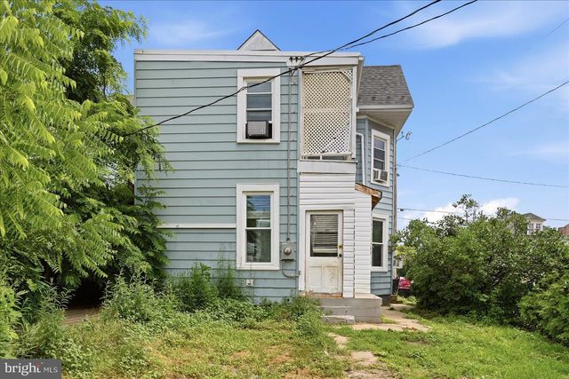 611 WASHINGTON AVE, Hagerstown, MD 21740