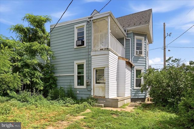 611 WASHINGTON AVE, Hagerstown, MD 21740