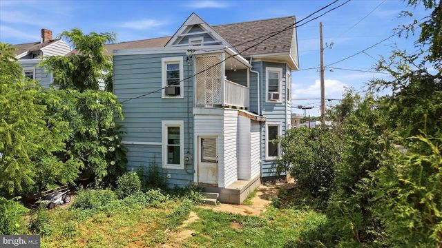 611 WASHINGTON AVE, Hagerstown, MD 21740
