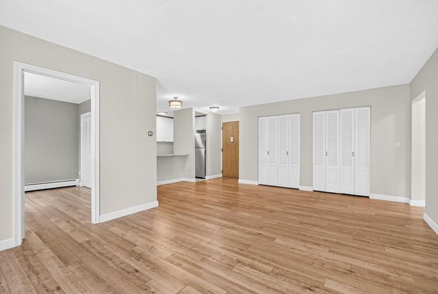 123 Sewall Ave 2K, Brookline, MA 02446