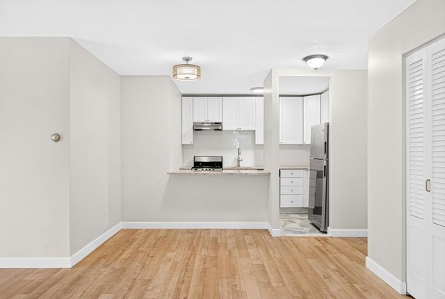 123 Sewall Ave 2K, Brookline, MA 02446