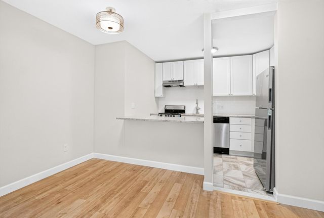 123 Sewall Ave 2K, Brookline, MA 02446