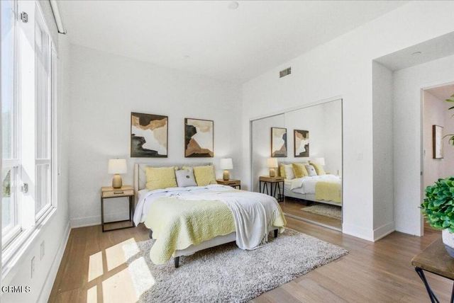 125 Hurlbut Street 205, Pasadena, CA 91105