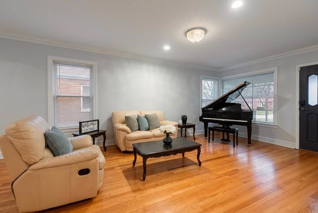 3844 W 61st Street, Chicago, IL 60629