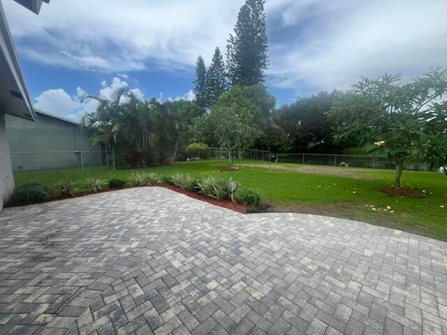 132 Bobwhite Road, Royal Palm Beach, FL 33411