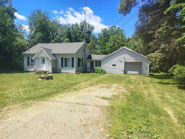 210 Doepker Road, Owosso, MI 48867