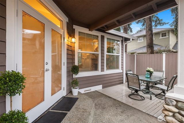 10424 124th Avenue NE, Kirkland, WA 98033