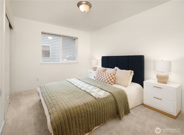 10424 124th Avenue NE, Kirkland, WA 98033