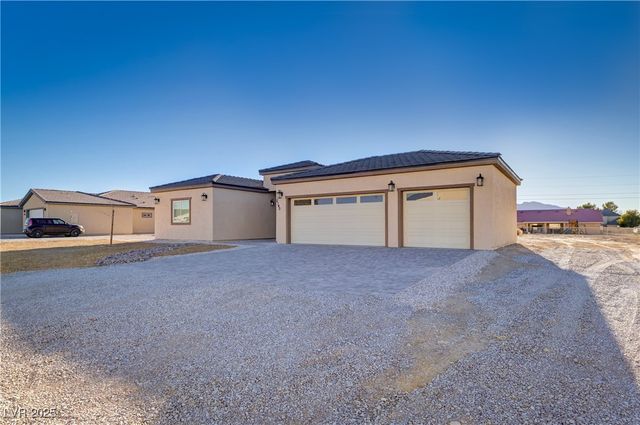 2140 Upland Avenue, Pahrump, NV 89048