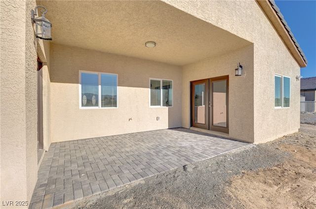 2140 Upland Avenue, Pahrump, NV 89048