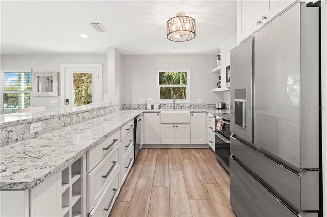 403 N BAY BOULEVARD, Anna Maria, FL 34216