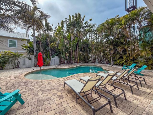 403 N BAY BOULEVARD, Anna Maria, FL 34216