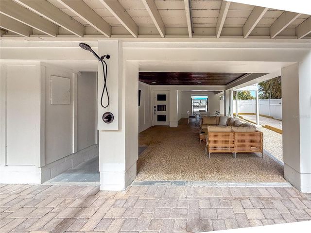 403 N BAY BOULEVARD, Anna Maria, FL 34216