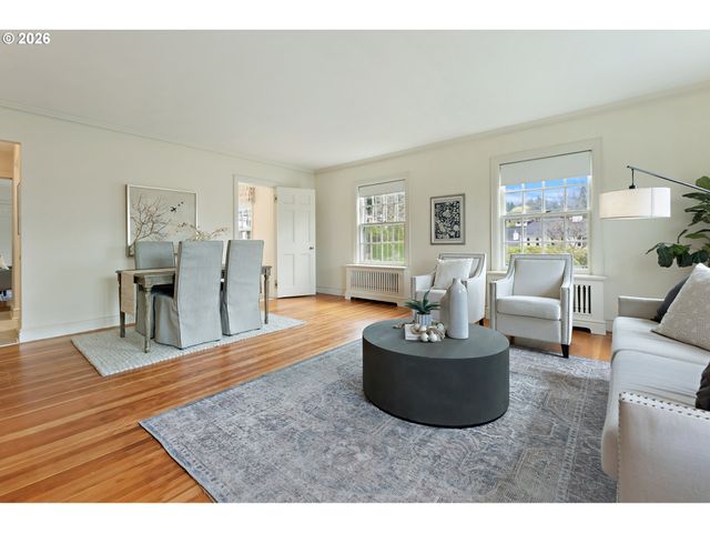 3707 Sw 52ND Pl 7, Portland, OR 97221