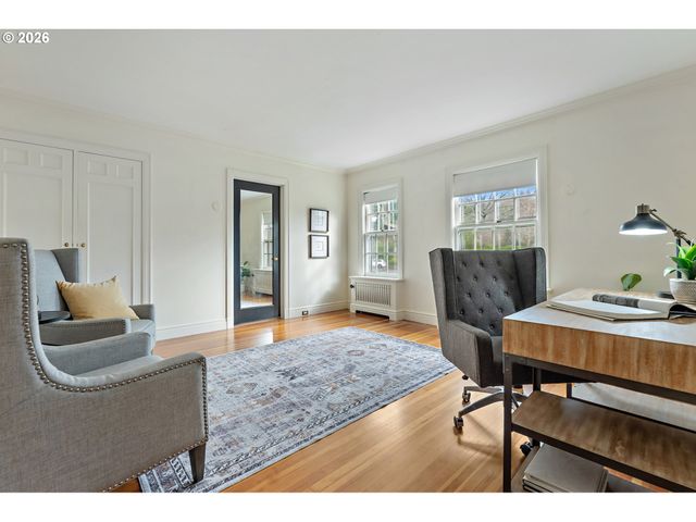 3707 Sw 52ND Pl 7, Portland, OR 97221