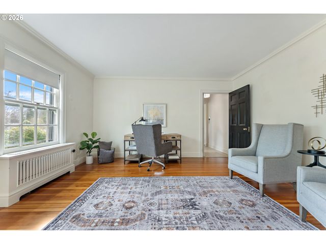 3707 Sw 52ND Pl 7, Portland, OR 97221