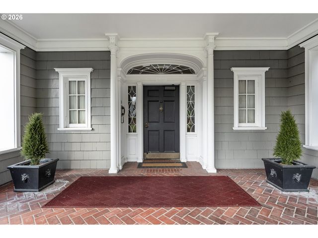 3707 Sw 52ND Pl 7, Portland, OR 97221