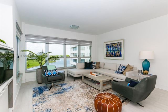 9100 W Bay Harbor Dr 9C, Bay Harbor Islands, FL 33154