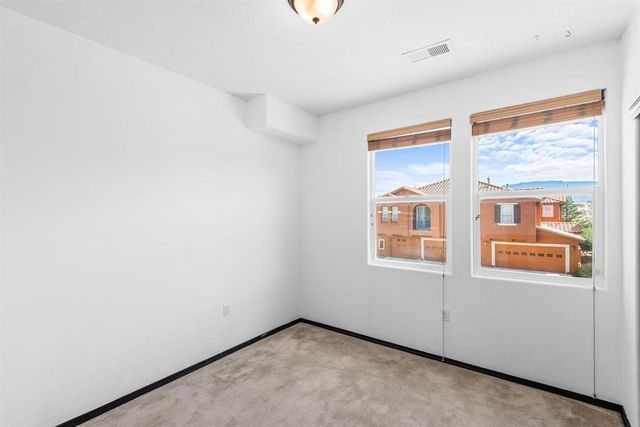 601 Menaul Boulevard NE UNIT 2001, Albuquerque, NM 87107