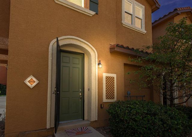 601 Menaul Boulevard NE UNIT 2001, Albuquerque, NM 87107