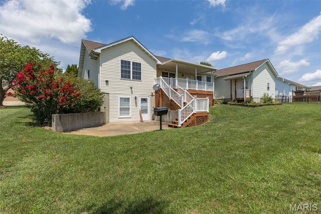 728 John David Drive, Farmington, MO 63640
