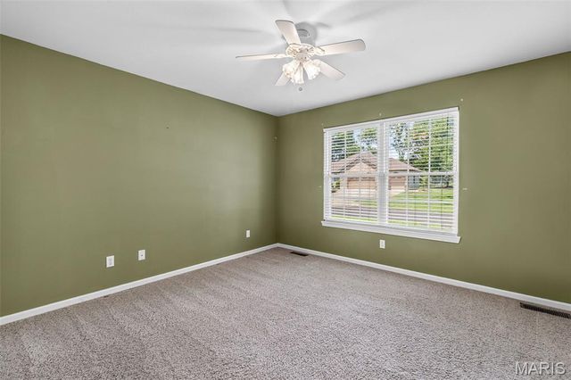 728 John David Drive, Farmington, MO 63640