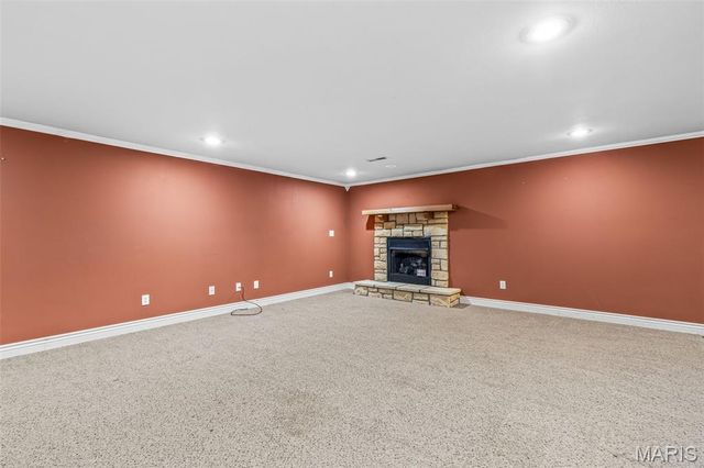728 John David Drive, Farmington, MO 63640