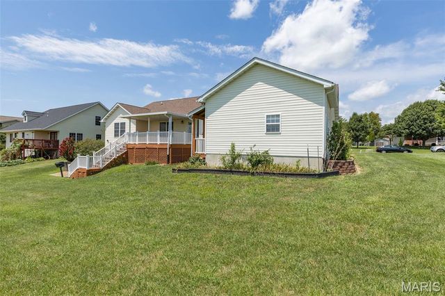 728 John David Drive, Farmington, MO 63640