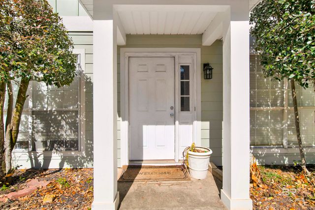 400 E 24th Avenue 6, Gulf Shores, AL 36542