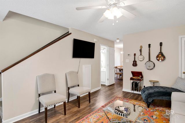 400 E 24th Avenue 6, Gulf Shores, AL 36542