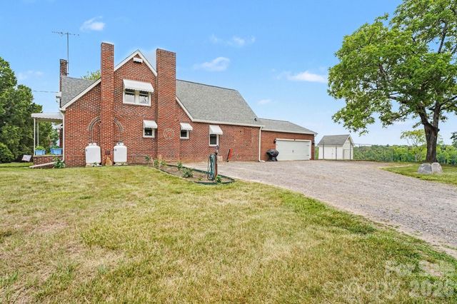 1951 US HWY 158 Highway, Mocksville, NC 27028