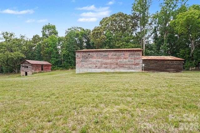 1951 US HWY 158 Highway, Mocksville, NC 27028