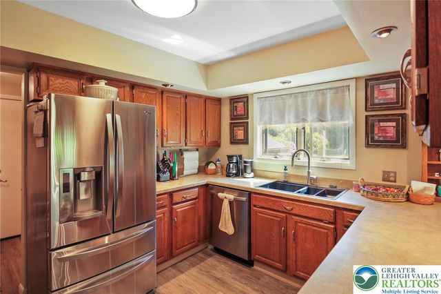 3470 Brodhead Road, Bethlehem City, PA 18020