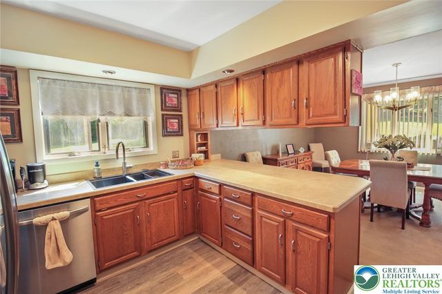 3470 Brodhead Road, Bethlehem City, PA 18020