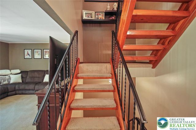 3470 Brodhead Road, Bethlehem City, PA 18020
