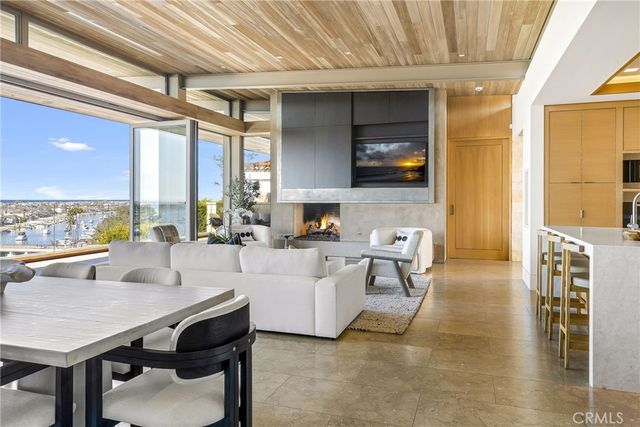 1231 Dolphin, Corona Del Mar, CA 92625